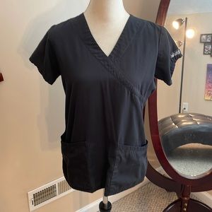 Size small buttersoft scrub set